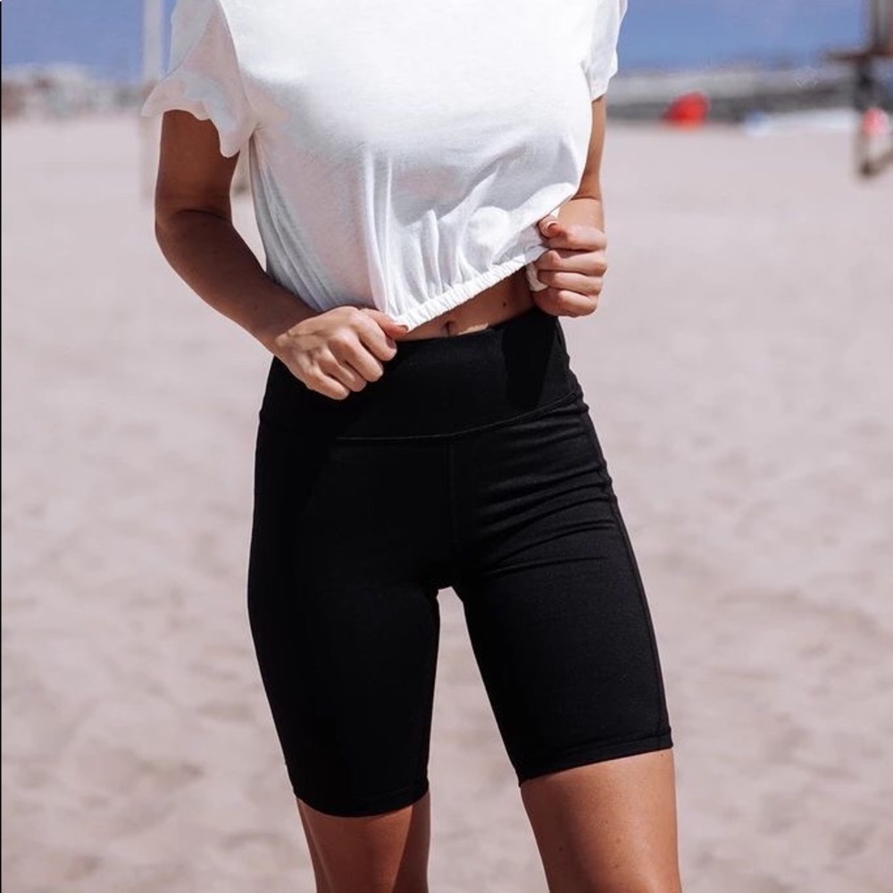 High Waisted Biker Shorts with Pockets